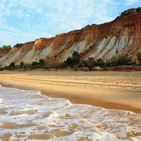 Magnifique A 400 Metre Des Plages *