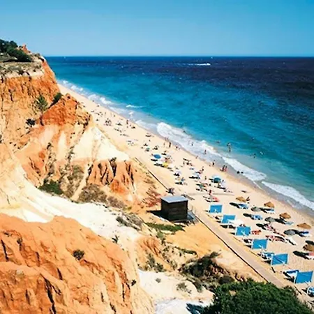 Magnifique A 400 Metre Des Plages Albufeira